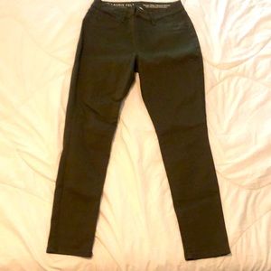 Laurie Felt small jeans